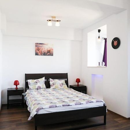 Ultracentral Cozy Apartment Near Old Town Bucureşti Ngoại thất bức ảnh