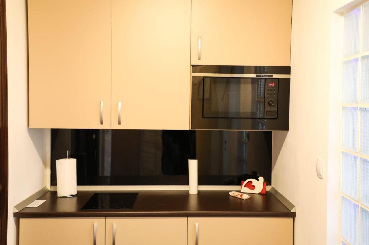 Ultracentral Cozy Apartment Near Old Town Bucureşti Ngoại thất bức ảnh